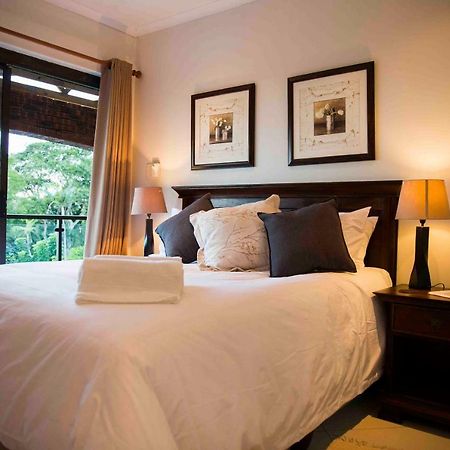 Palmwood Guesthouse Amanzimtoti Kültér fotó